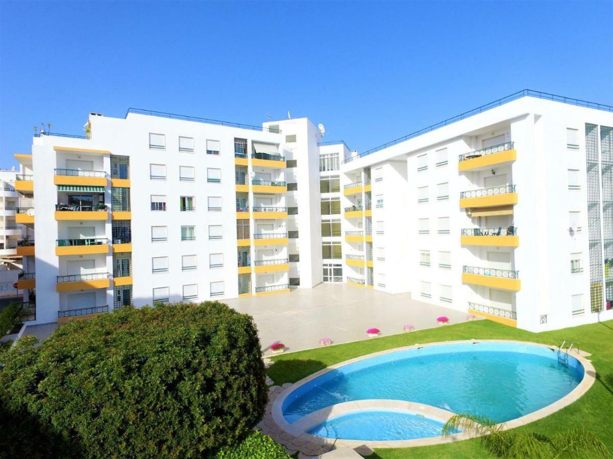 Quiet Apartment Overlooking The Swimming Pool Armação de Pêra Exteriör bild